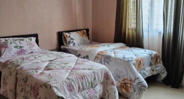 Standard Twin Room (3x6 ft Beds)
